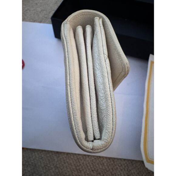 Chanel Boy Cream Beige Gold Tone Long Quilted Wallet W/box - Picture 11 of 14